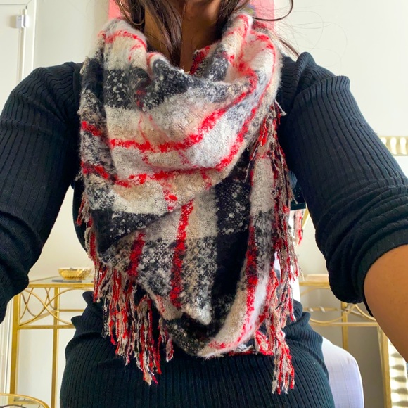 Super Soft Plaid Scarf - Picture 2 of 5